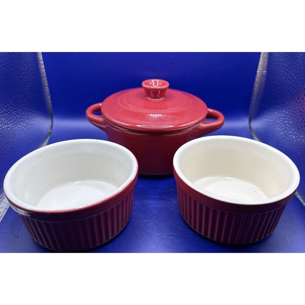 Crofton Mini Ceramic Casserole Dish w/Lid & Two Matching Ribbed Ramekins-Red Lot